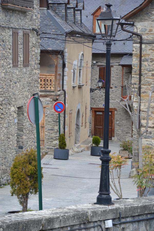 Hotel Era Borda Gausac Esterno foto